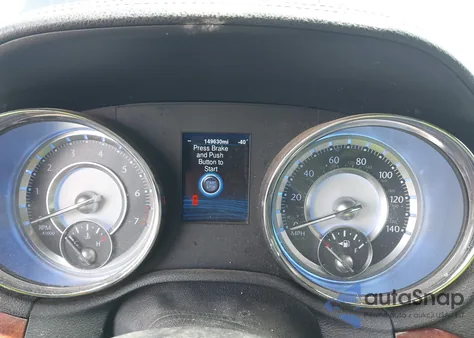 2014 Chrysler 300 из США, поврежденный, VIN 2C3CCAAG5EH345666